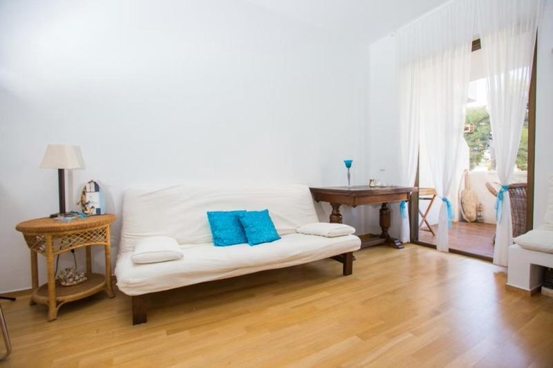 Ferienwohnung Άνετη Διαμονή 100 Μέτρα Από Τη Θάλασσα - Βάρκιζα Vári Exterior foto